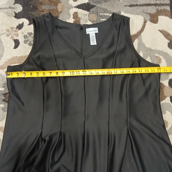 Fit Flare Black Plus Sz 2X Dress Smooth Luxe Church Wedding LBD 22/24W Classic - Picture 8 of 10